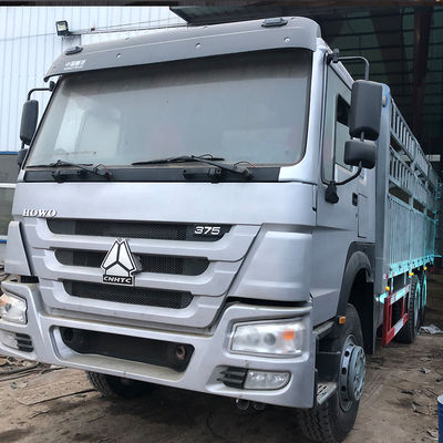 Camion cargo Sinotruk Howo 6x4 à forte capacité 10 roues