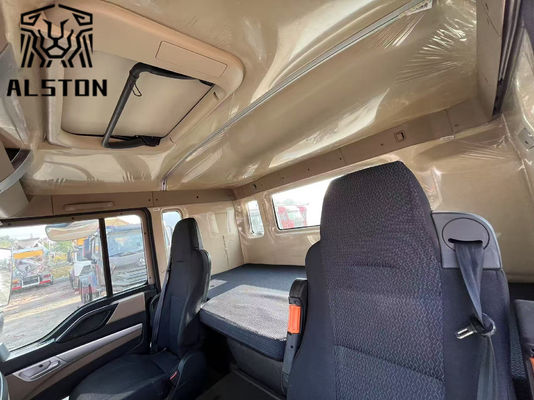 Sinotruk Howo TX 8x4 camion mélangeur de béton, utilisé Howo TX 340HP camion mélangeur