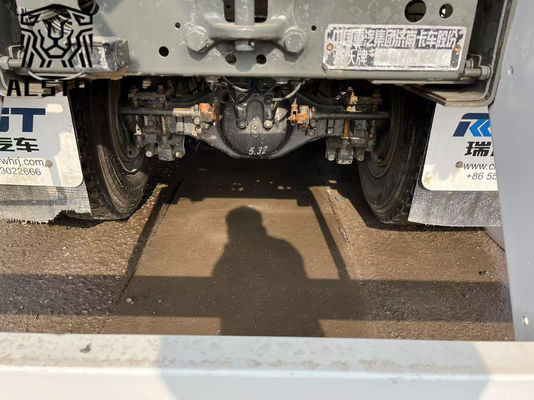 Sinotruk Howo TX 8x4 camion mélangeur de béton, utilisé Howo TX 340HP camion mélangeur