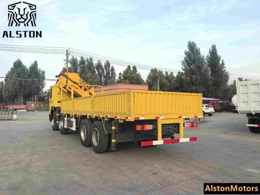 Camion grue HOWO 8x4 d'occasion avec XCMG 12 tonnes à vendre au Ghana (371 CV LHD)