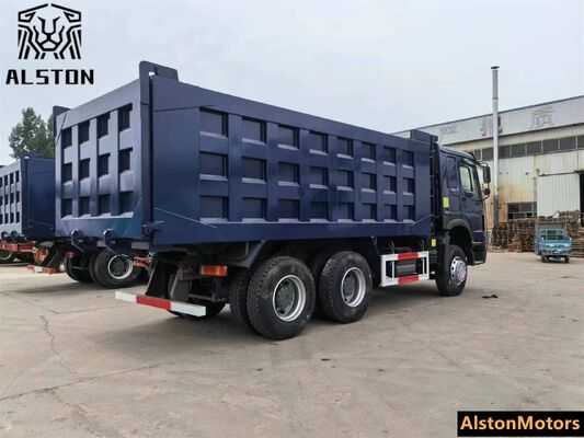 Une camionnette à ordures HOWO 6x4 à vendre au Liberia.