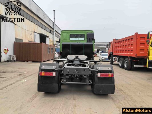 Utilisé HOWO 6x4 371HP camion tracteur Nigéria 1 000L réservoir de carburant