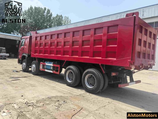 Camion benne HOWO 8x4 d'occasion 371CV à vendre en Côte d'Ivoire