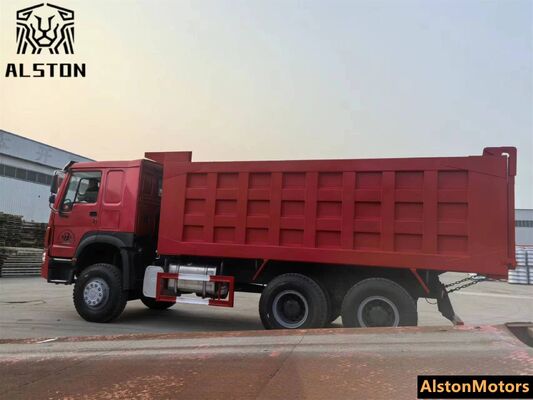 Camion benne Sinotruk Howo 375HP 6x4 d'occasion à vendre en RD Congo