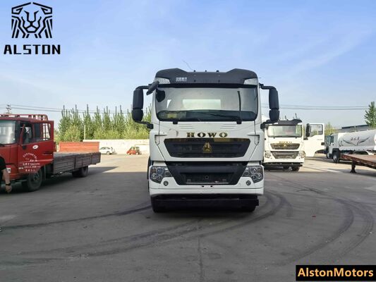 Truc de mélangeur HOWO TX 8x4 340HP à vendre aux Émirats Arabes Unis Euro 5