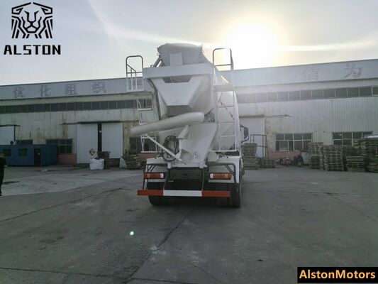 Truc de mélangeur HOWO TX 8x4 340HP à vendre aux Émirats Arabes Unis Euro 5