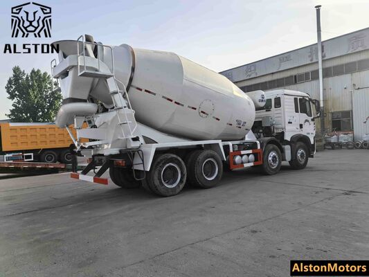 Truc de mélangeur HOWO TX 8x4 340HP à vendre aux Émirats Arabes Unis Euro 5