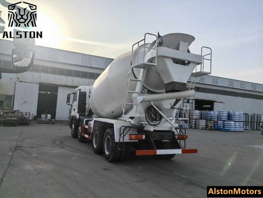 Truc de mélangeur HOWO TX 8x4 340HP à vendre aux Émirats Arabes Unis Euro 5