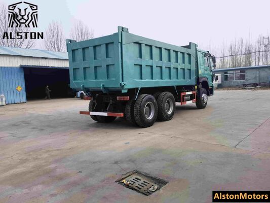 Camion benne Sinotruk HOWO 6x4 LHD d'occasion à vendre au Togo 2026