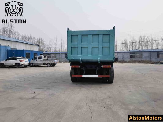 Camion benne Sinotruk HOWO 6x4 LHD d'occasion à vendre au Togo 2026