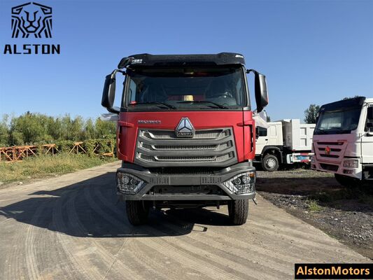 Vente de camions à ordures Sinotruk HOWO NX 8x4 usagés en RDC