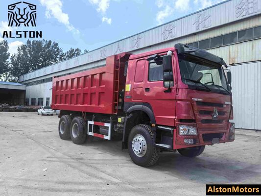 Une camionnette à ordures 6x4 à vendre. 371 ch.