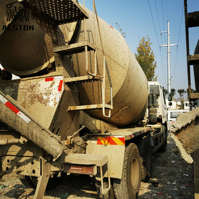 Camion malaxeur à béton Howo d'occasion 10M3 371CV