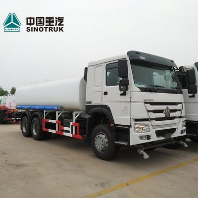 Camion-citerne d'eau d'occasion Howo 6x4 à 10 roues de 20M3