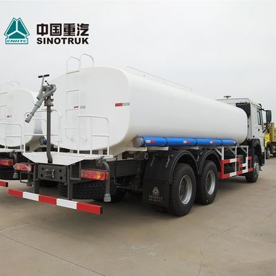Camion-citerne d'eau d'occasion Howo 6x4 à 10 roues de 20M3