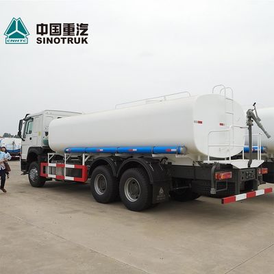 Camion-citerne d'eau d'occasion Howo 6x4 à 10 roues de 20M3