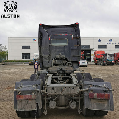À gauche 6x4 Sinotruck Howo A7 420 Tête de tracteur