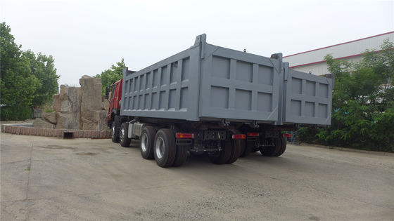 8x4 371 chevaux de seconde main Howo 12 roues camion de décharge