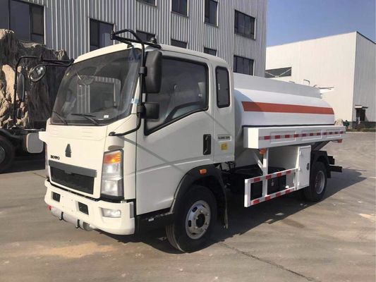 Howo 3cbm 5cbm Petit pétrolier camion pétrolier camion