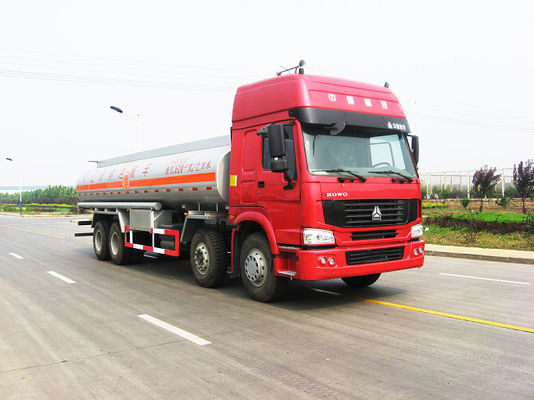 Chargement lourd 8x4 20000L 30000L Cisterne pétrolière Camion de grande capacité