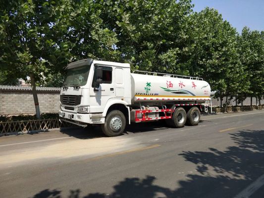 Camion citerne à eau d'occasion Sinotruk Howo Diesel 6x4