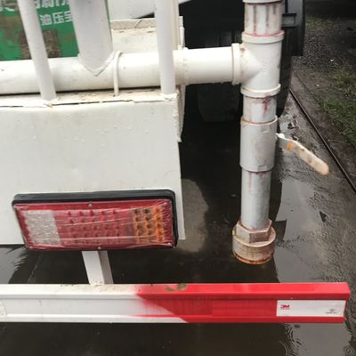 Camion citerne d'eau Sinotruk Howo 6x4 d'occasion 10 roues