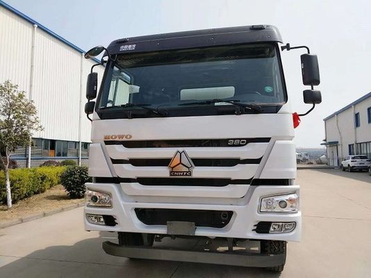 Camion malaxeur à béton Howo 9M3 d'occasion robuste