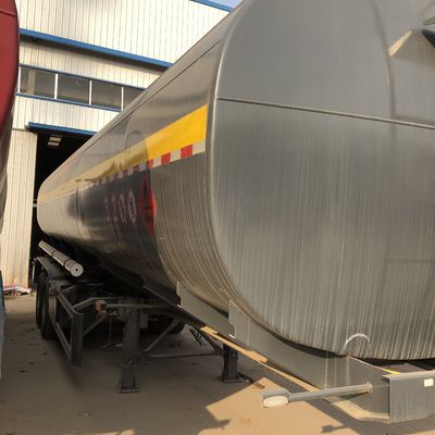 Semi-remorque citerne à carburant tri-essieux de 40000 à 45000 litres