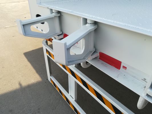 Remorques surbaissées à col de cygne détachable à 3 essieux pour le transport de machines