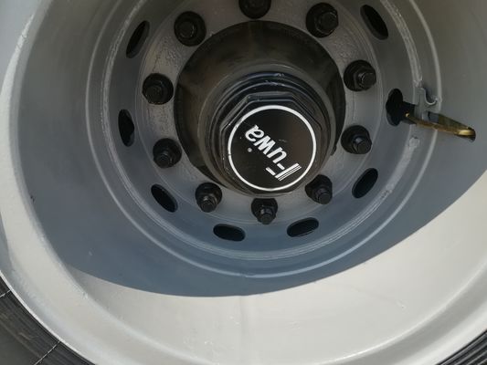 Remorques surbaissées à col de cygne détachable à 3 essieux pour le transport de machines