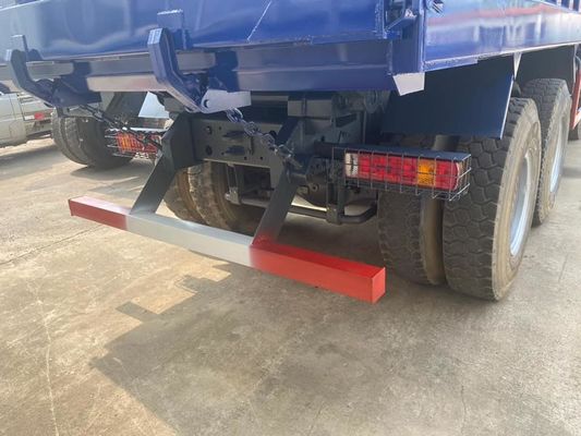 Les camions d'occasion de la construction Sino Howo ont été rénovés avec 10 pneus