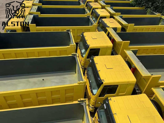 Les camions à ordures Sinotruk Howo utilisés 375 ch à gauche